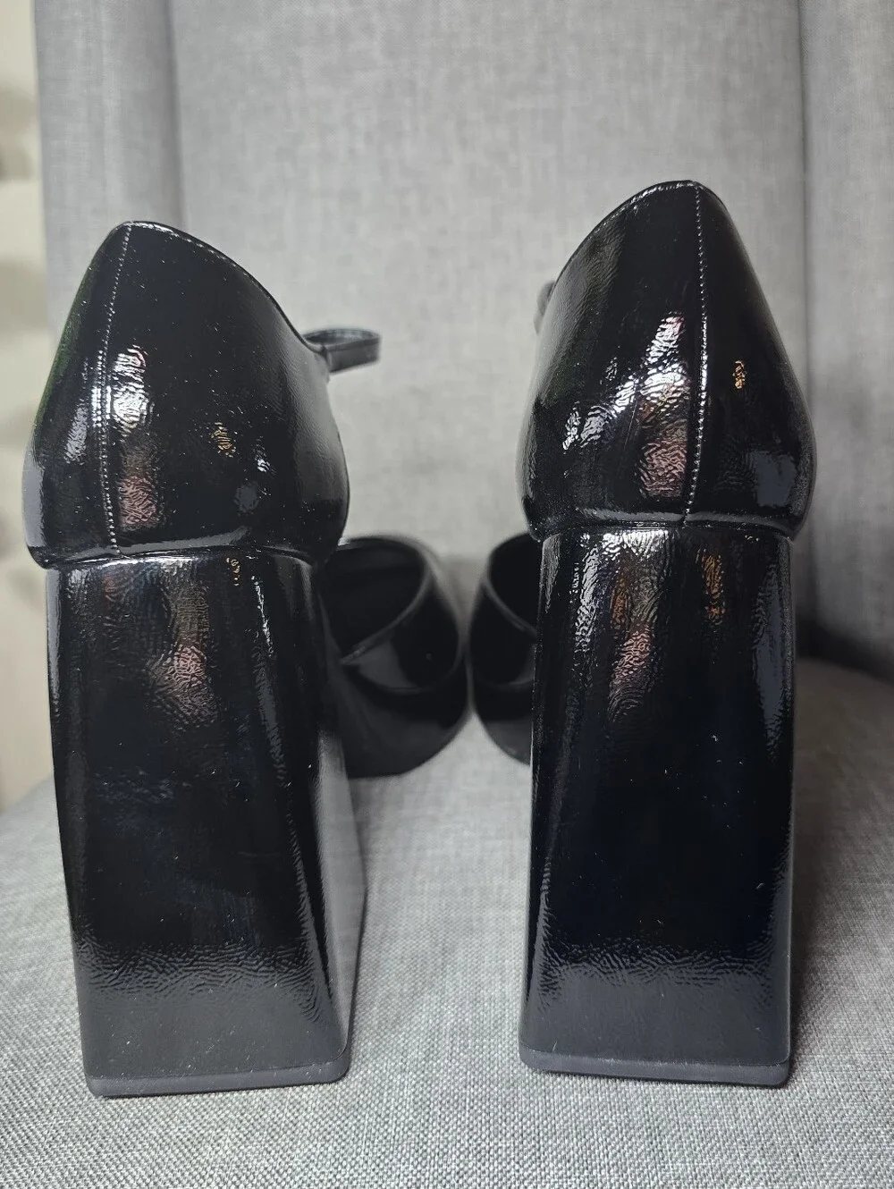 Soda Black Patent Platform Mary Jane Heels 'YUCKI' sz 11